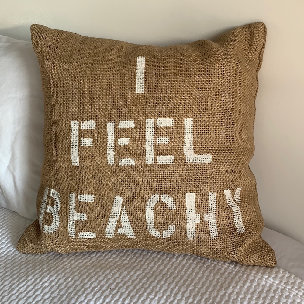 I FEEL BEACHY